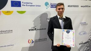 Újabb nemzetközi siker – magyar középiskolás, Laskai Szilveszter nyert különdíjat az EU Fiatal tudósok versenyén