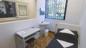 Az iskola néha tényleg börtön, de nem úgy, ahogy gondolnád