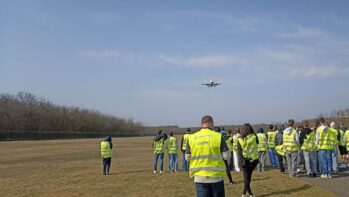 Megnéznéd, hogyan működik egy reptér? A BKIK majd segít repuloter bkik 1